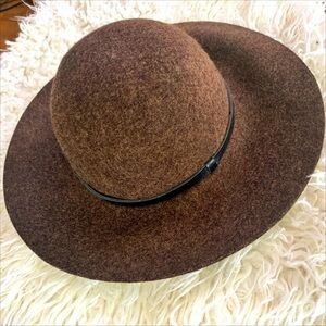 Nordstrom Womens 100% Wool Soft Floppy Hat Dark Brown Rare Color OS